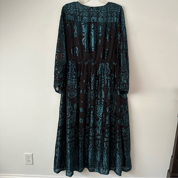 NWT Soft Surroundings Velvet Dimora Dress - Picture 6 of 10